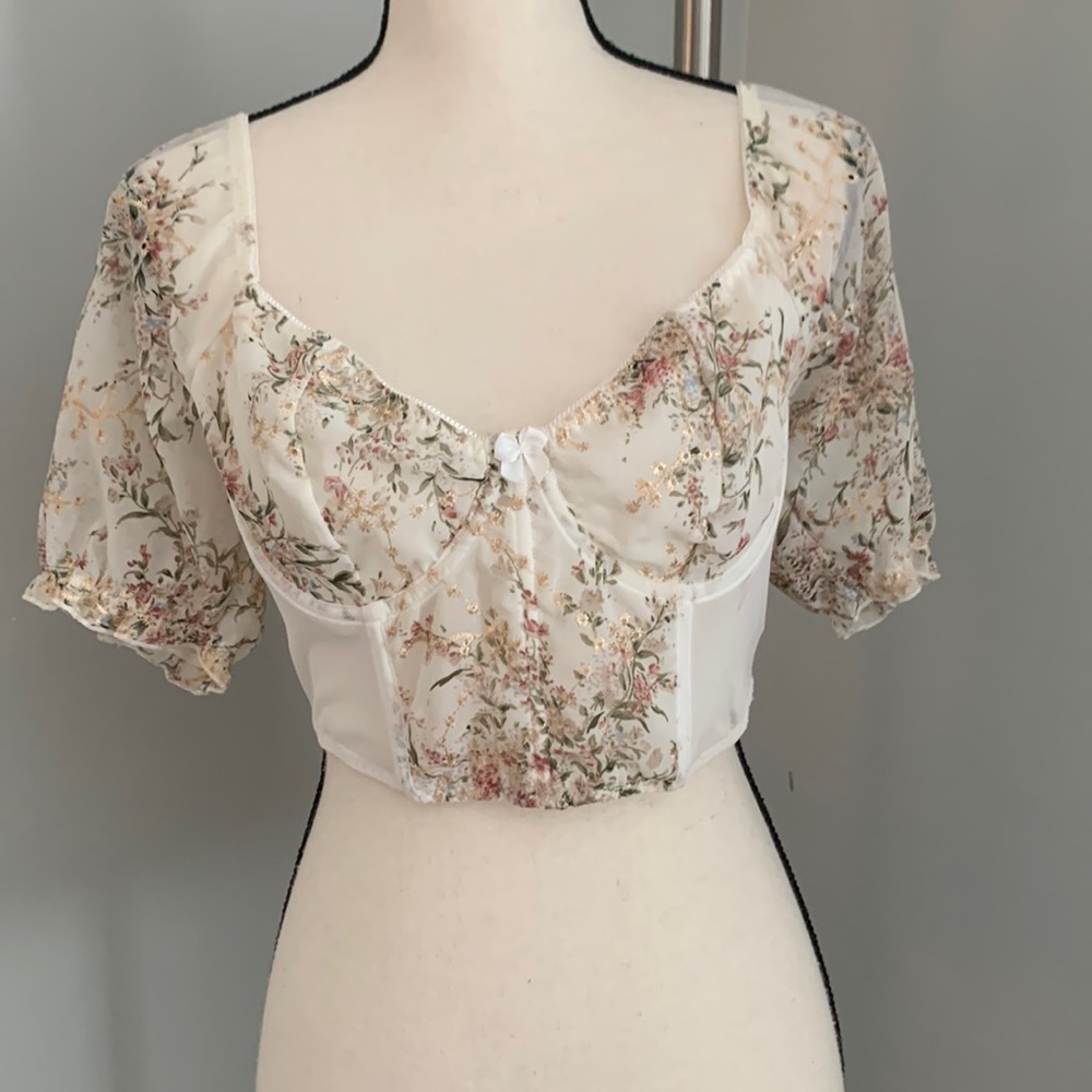 Crop top bustier style floral